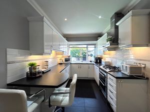 Photo 4- click for photo gallery